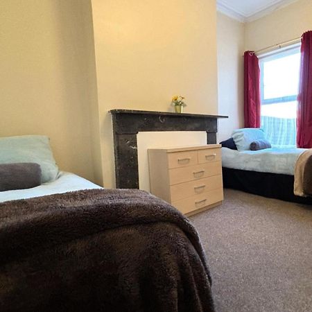Shirley House 1, Guest House, Self Catering, Self Check In With Smart Locks, Use Of Fully Equipped Kitchen, Walking Distance To Southampton Central, Excellent Transport Links, Ideal For Longer Stays エクステリア 写真