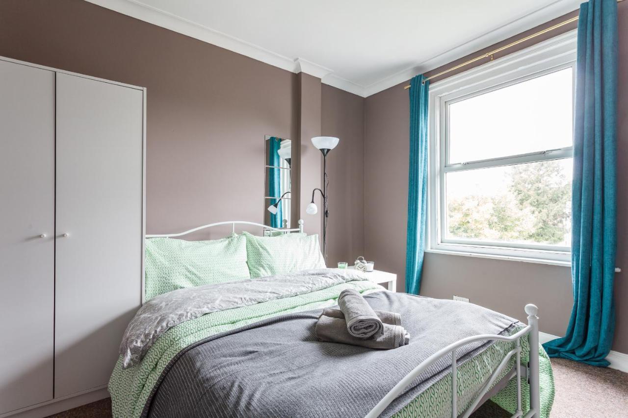Shirley House 1, Guest House, Self Catering, Self Check In With Smart Locks, Use Of Fully Equipped Kitchen, Walking Distance To Southampton Central, Excellent Transport Links, Ideal For Longer Stays エクステリア 写真