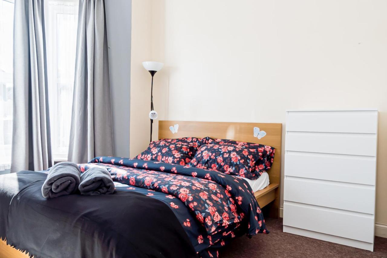 Shirley House 1, Guest House, Self Catering, Self Check In With Smart Locks, Use Of Fully Equipped Kitchen, Walking Distance To Southampton Central, Excellent Transport Links, Ideal For Longer Stays エクステリア 写真
